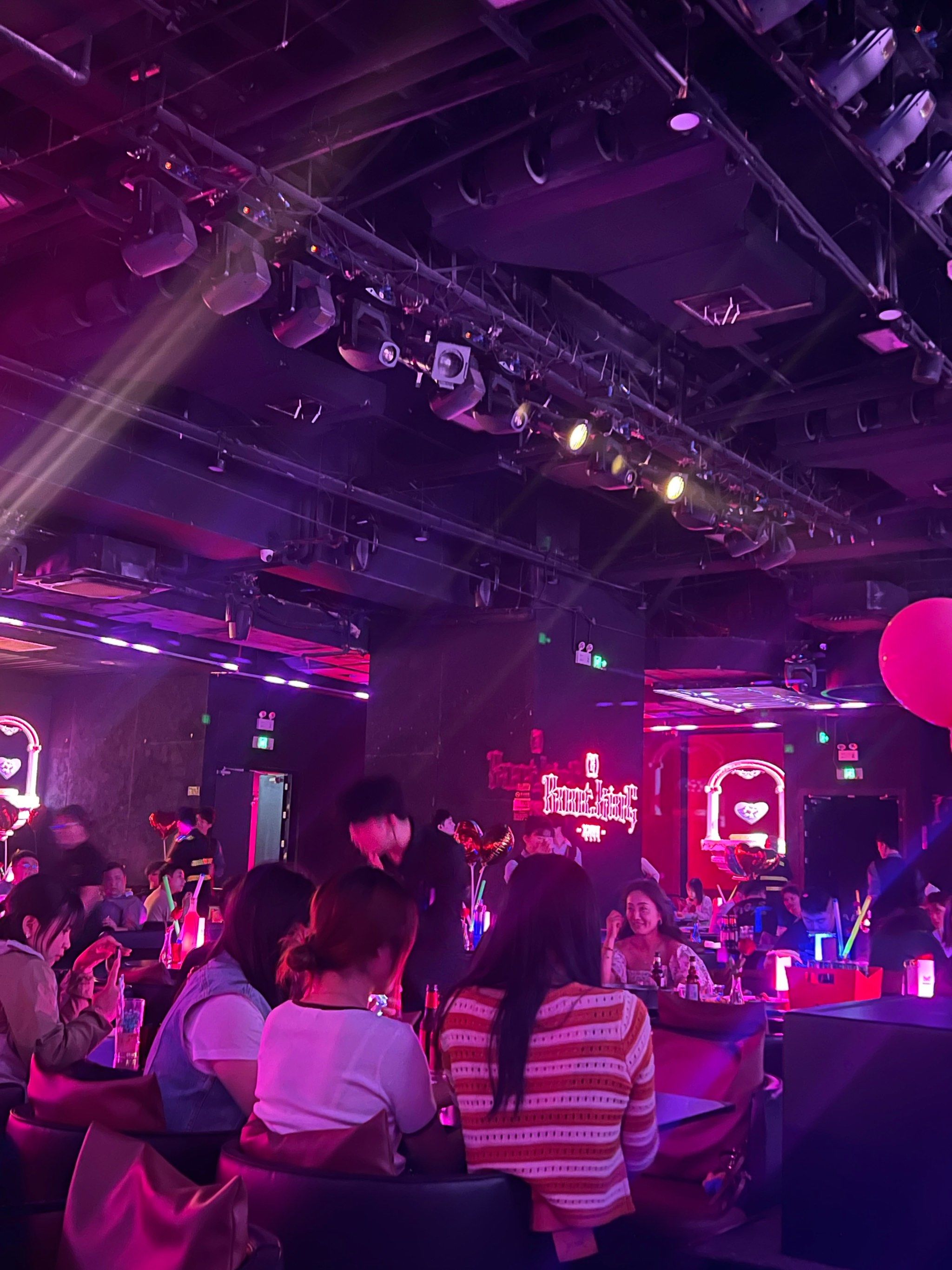 南京商务ktv费用计算攻略-鼓楼区ktv预定