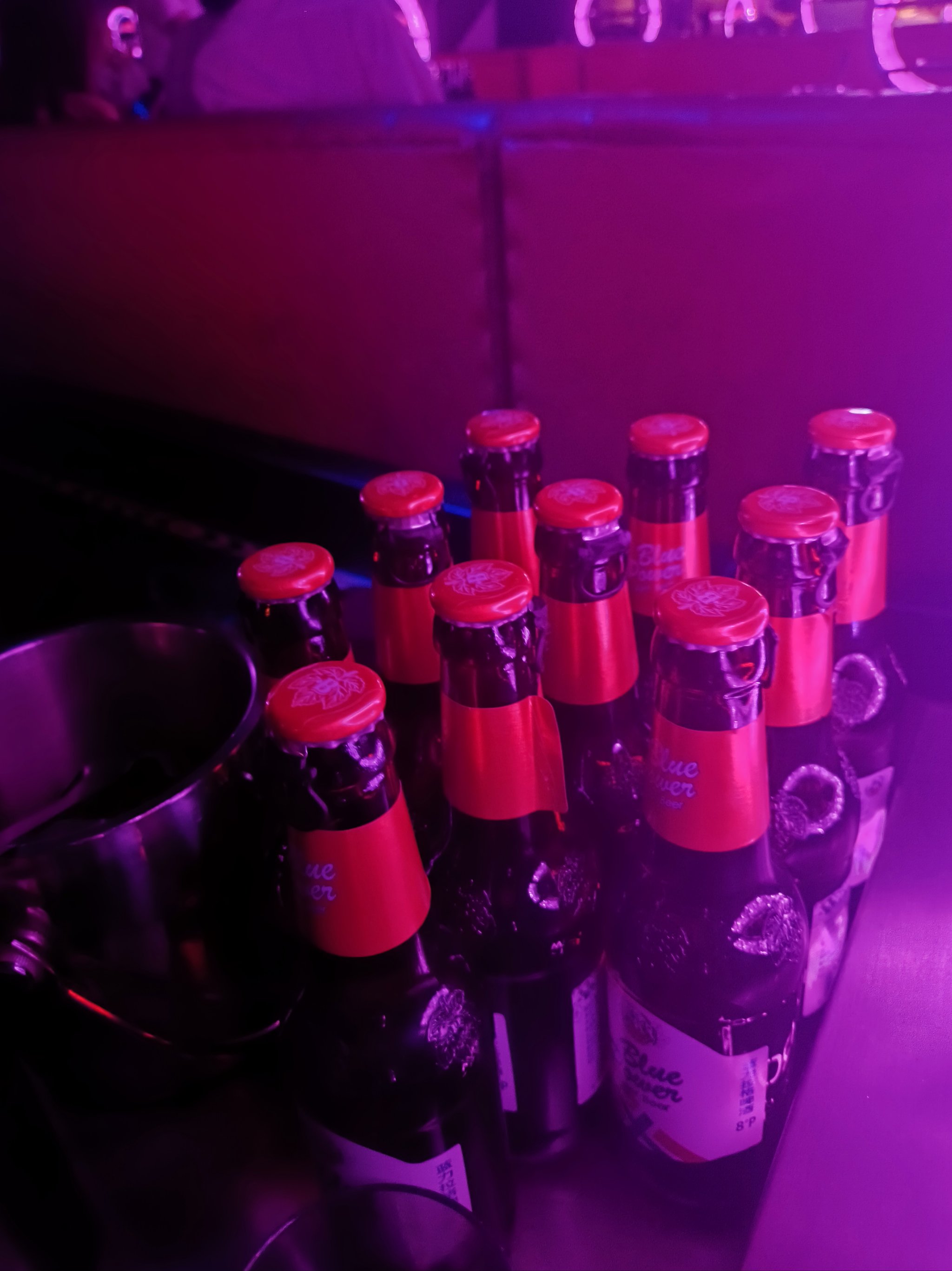 南京商务ktv一小时多少钱-雨花台区ktv预定